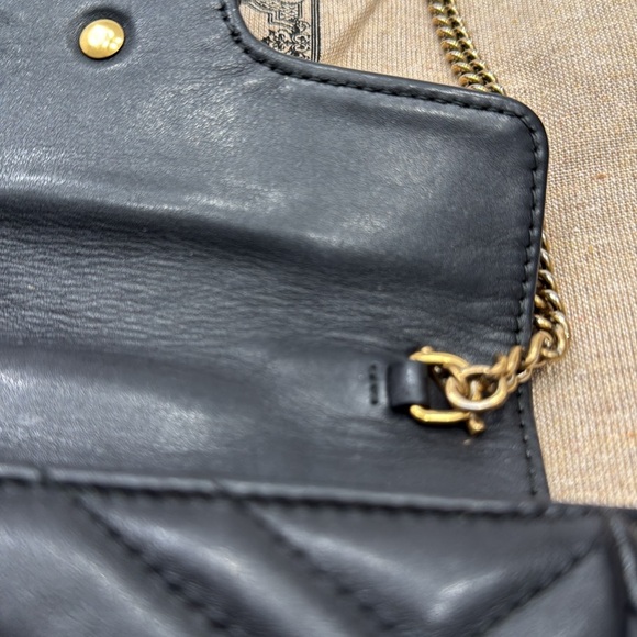 GUCCI GG Marmont Mini Bag - Picture 10 of 15